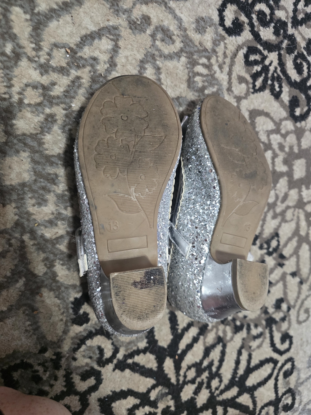 Girls Silver Glitter Mary Jane Dress Shoes